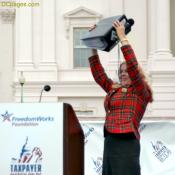 Betsy McCaughey Holds Up 1000 Page Health Care Bill