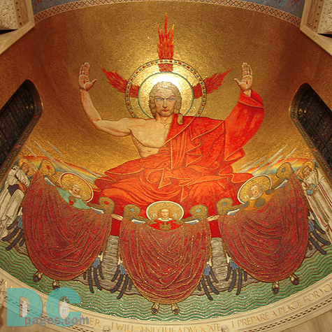 Above the Shrine's main altar is Christ in Majesty. The world's largest mosaic image of Christ is the centerpiece of the Great Upper Church. The icon is over 3,600 square feet and contains nearly 3 million tiles. Eminence inspires veneration.