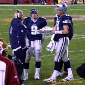 Dallas Coach Bill Parcells confers with Quarterback Drew Bledsoe. 9 Tony Romo is in the background.