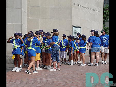 Students lining up to go inside the museum.